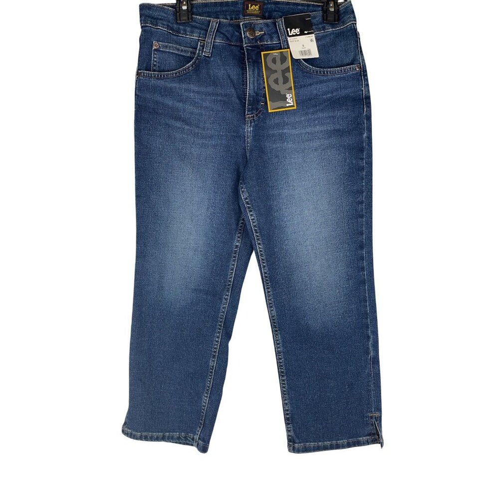 Lee Womens Size 8 Capri Jeans DEEP BLUE Denim 23" inseam measures 22 inches